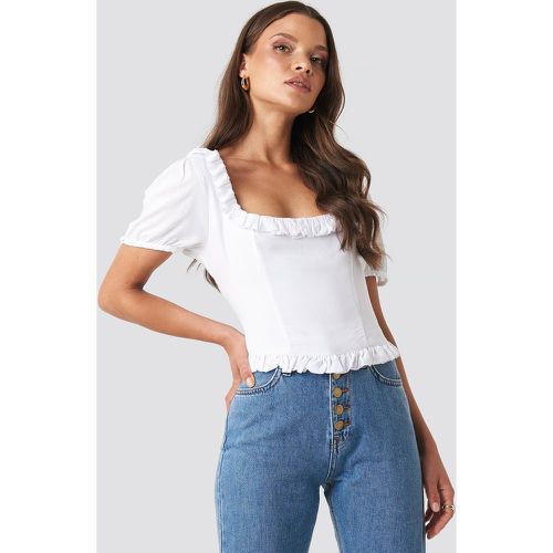 Colleen Cropped Frill Top - White - XLE the Label - Modalova