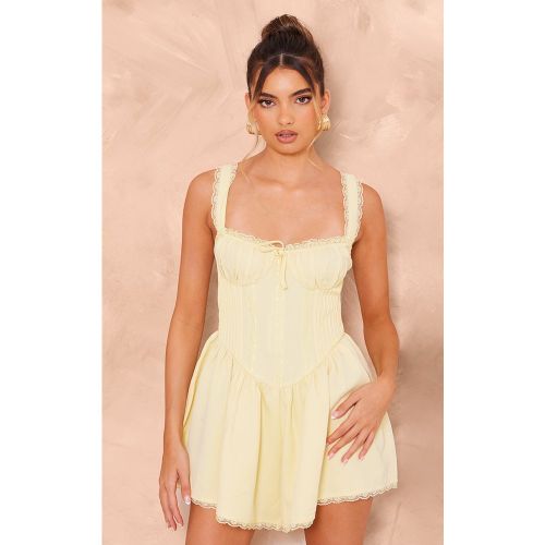 Combishort tissé à corset et liseré en dentelle - PrettyLittleThing - Modalova