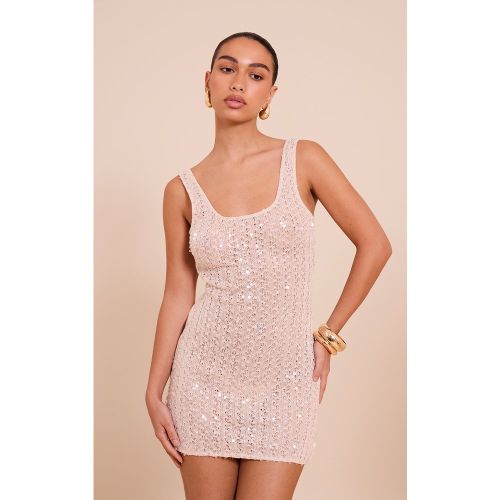 Mini robe à col rond et sequins - PrettyLittleThing - Modalova