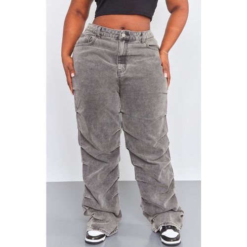 Plus Jean droit délavé gris à détail froncé - PrettyLittleThing - Modalova
