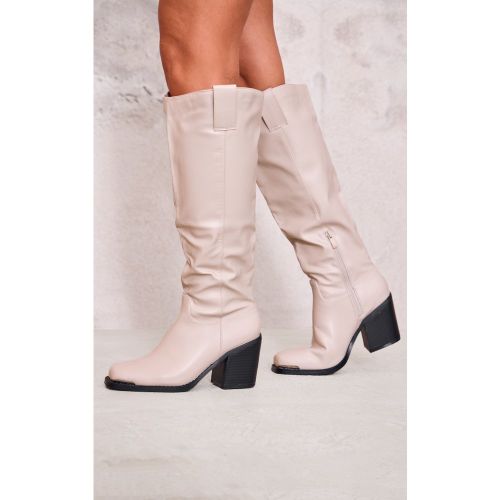 Bottes montantes style western en PU carrées - PrettyLittleThing - Modalova