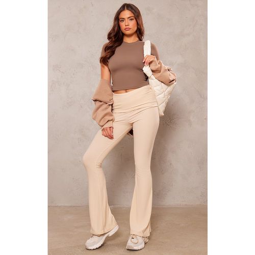 Pantalon flare doux à taille repliée - PrettyLittleThing - Modalova