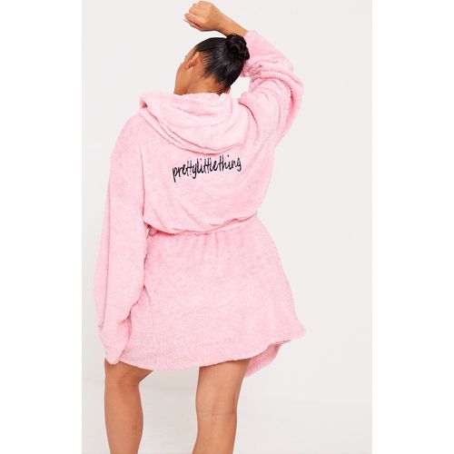 Plus - Robe de chambre duveteuse - PrettyLittleThing - Modalova