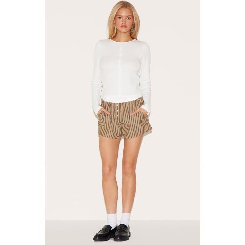 Short en popeline de coton à fines rayures et bande contrastante sur la taille - PrettyLittleThing - Modalova