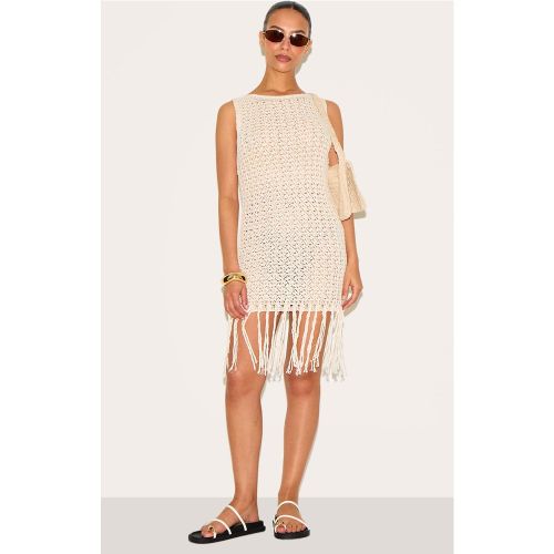 Petite Mini robe en maille style crochet à col bateau et franges - PrettyLittleThing - Modalova
