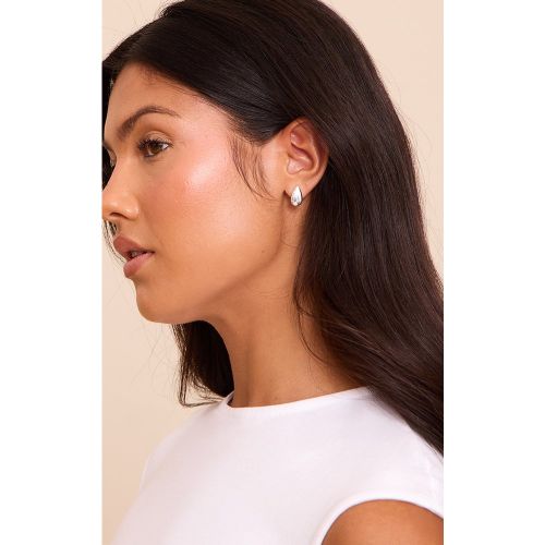 Boucles d'oreilles lisses plaquées argent en gouttes d'eau - PrettyLittleThing - Modalova