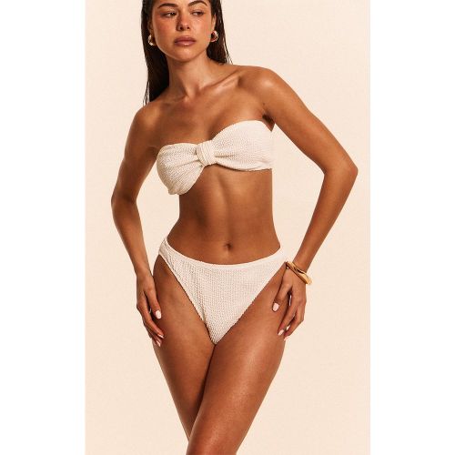 Bas de maillot de bain tanga crêpé - PrettyLittleThing - Modalova