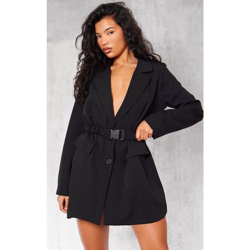 Robe blazer en maille tissée froncée à détail ceinture - PrettyLittleThing - Modalova