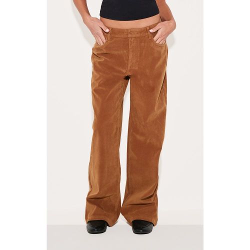 Pantalon droit en suédine à taille mi-haute - PrettyLittleThing - Modalova