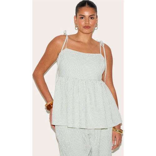 Plus Top fluide tissé texturé à rayures - PrettyLittleThing - Modalova