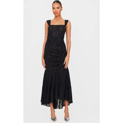 Robe mi-longue dévorée à fronces sur le côté - PrettyLittleThing - Modalova