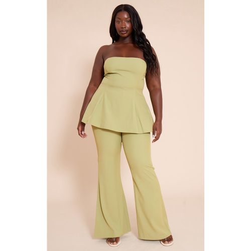 Plus Pantalon de tailleur droit tissé | Taille 48 - PrettyLittleThing - Modalova