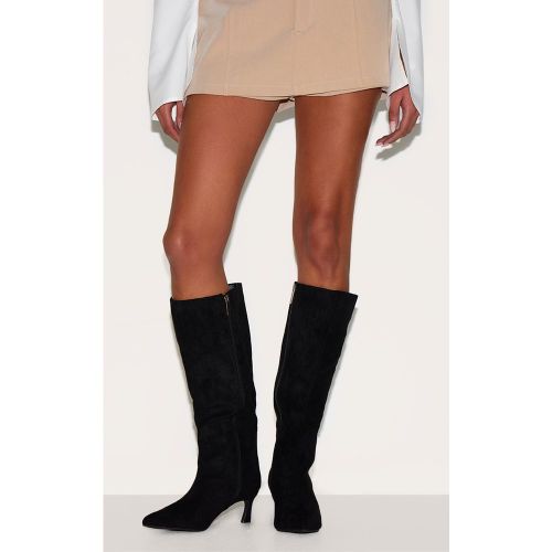 Bottes hautes en suédine à petit talon et bout pointu - PrettyLittleThing - Modalova