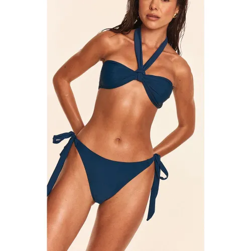 Bas de maillot de bain tanga noué sur les côtés - PrettyLittleThing - Modalova