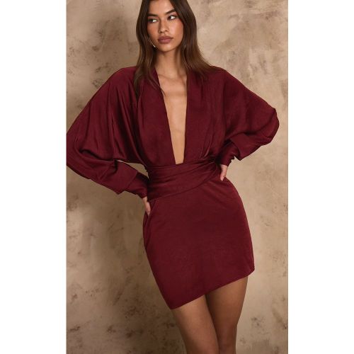 PLT Label Mini robe satinée à décolleté et manches longues | Taille 38 - PrettyLittleThing - Modalova