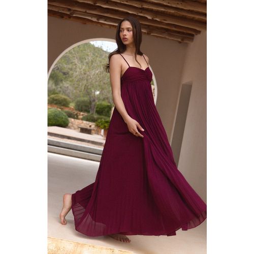 Robe longue plissée - PrettyLittleThing - Modalova
