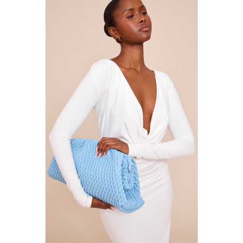 Pochette en PU doux tressé - PrettyLittleThing - Modalova