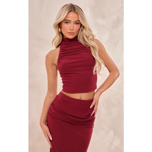 Crop top doux rouge cerise froncé à dos nu | Taille 38 - PrettyLittleThing - Modalova