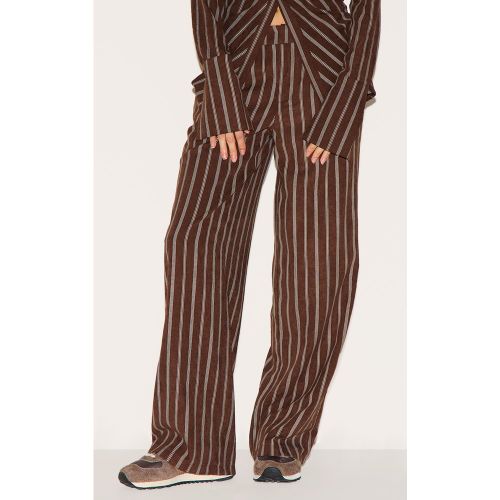 Pantalon de tailleur en peau de pêche à fines rayures - PrettyLittleThing - Modalova