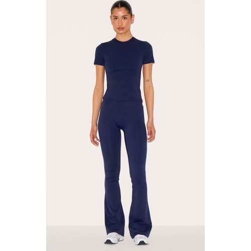Tall Pantalon de yoga flare en Sculpt à taille haute - PrettyLittleThing - Modalova