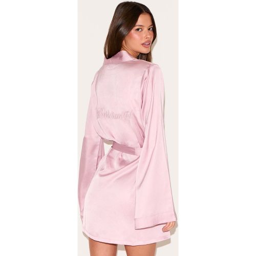 Peignoir satiné brodé "Bridesmaid" - PrettyLittleThing - Modalova