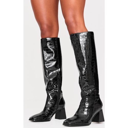 Bottes hautes rondes pointure large en PU effet croco à talon carré haut - PrettyLittleThing - Modalova