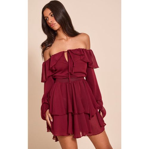 Petite Mini robe en mousseline de soie à volants - PrettyLittleThing - Modalova