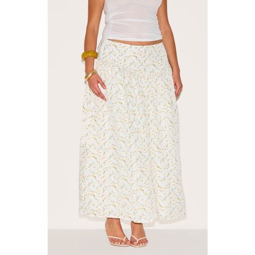 Plus Jupe volumineuse longue blanche imprimé petites fleurs - PrettyLittleThing - Modalova