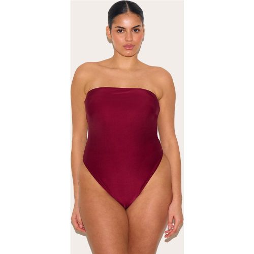 Plus Maillot de bain sans bretelles - PrettyLittleThing - Modalova