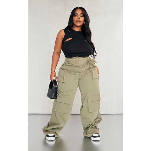 Plus Top long à découpes - PrettyLittleThing - Modalova