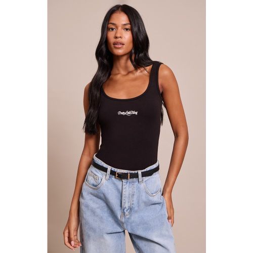 Tall Body à col rond et logo "" | Taille Large - PrettyLittleThing - Modalova