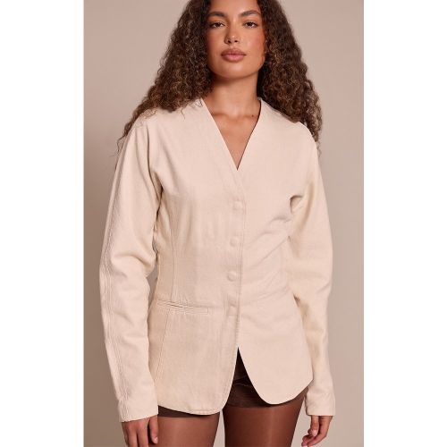 Tall Blazer de tailleur en jean écru à ourlet incurvé | Taille 38 - PrettyLittleThing - Modalova