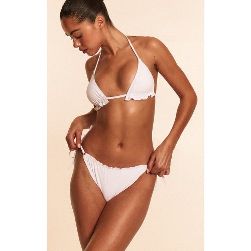 Haut de maillot de bain rembourré à ourlet volanté - PrettyLittleThing - Modalova