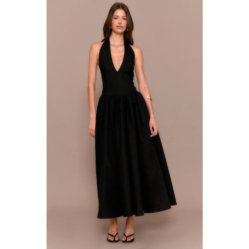 Robe longue froncée à dos nu et détail noué - PrettyLittleThing - Modalova