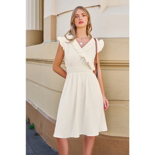 Robe midi avec taille à smocks et col surplis avec volants - CUPSHE - Modalova