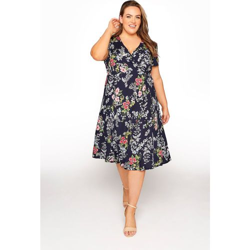 Robe Floral Marine Cachecoeur , Grande Taille & Courbes - Yours London - Modalova