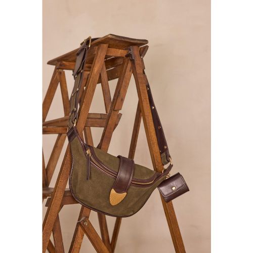 Banane LEONARD en cuir taille T. UN - Maison 123 - Modalova