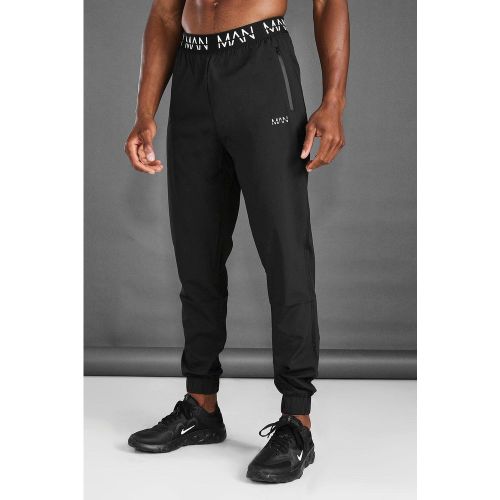 Jogging de sport fuselé - MAN Active - S - Boohooman - Modalova
