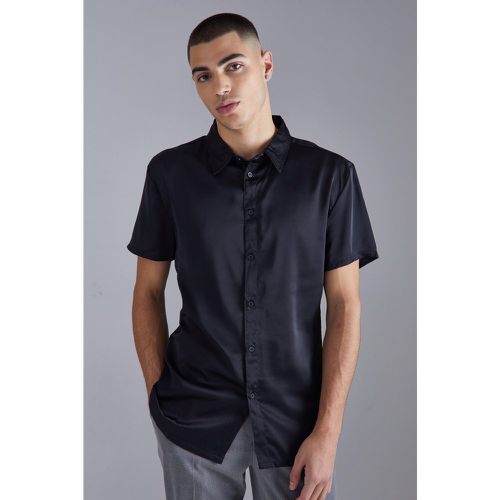 Chemise satinée cintrée à manches courtes - XL - Boohooman - Modalova