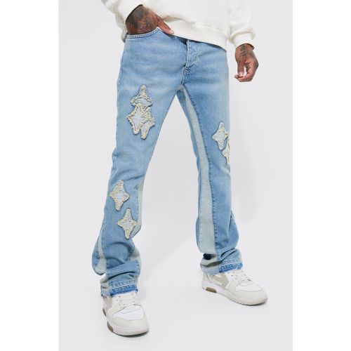 Jean flare à broderies - 28R - Boohooman - Modalova