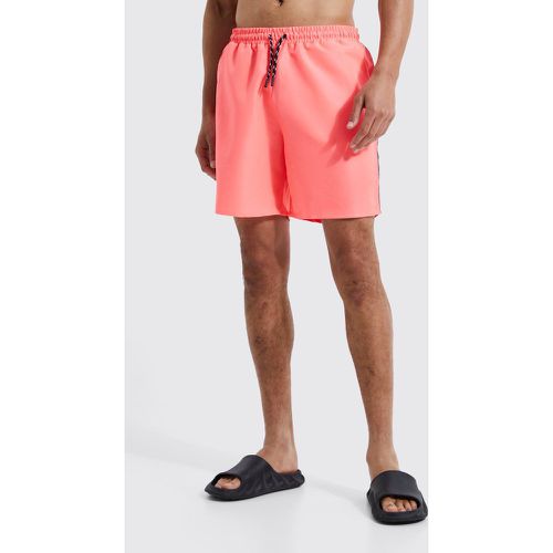 Tall - Short de bain mi-long à bandes latérales - Official - L - Boohooman - Modalova