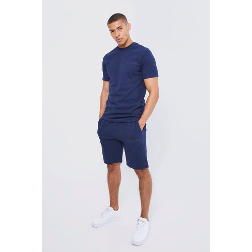 Ensemble cintré avec t-shirt et short - Boohooman - Modalova