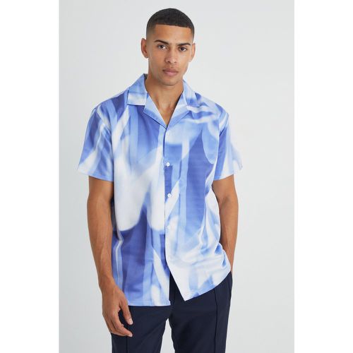 Chemise oversize satinée à manches courtes et imprimé abstrait - L - Boohooman - Modalova