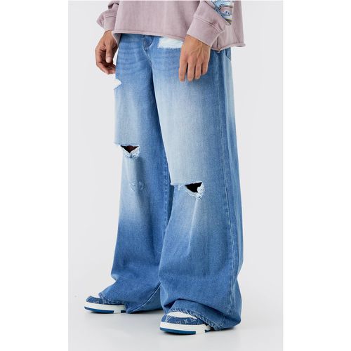 Extreme Baggy Frayed Self Fabric Applique Jeans - - 26R - Boohooman - Modalova