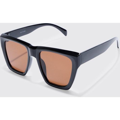 Square Sunglasses With Brown Lens In Black - Boohooman - Modalova
