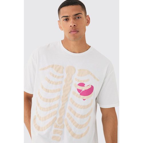 Oversized Extended Neck Heart Breaker T-shirt - Boohooman - Modalova
