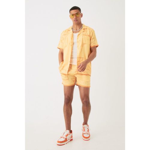 Ensemble à imprimé palmier avec chemise oversize satinée et short - M - Boohooman - Modalova