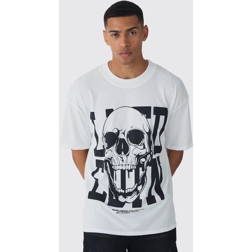 Oversized Extended Neck Skull Graphic T-shirt - Boohooman - Modalova