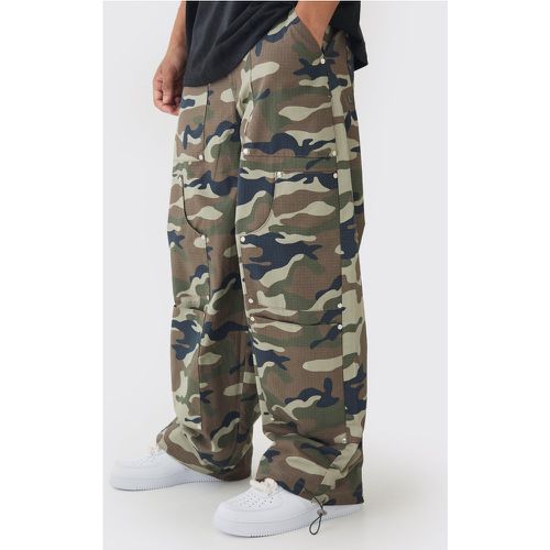 Pantalon charpentier baggy à taille élastiquée à imprimé camouflage - 28 - Boohooman - Modalova