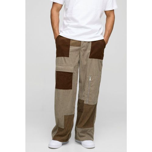 Pantalon cargo baggy en velours côtelé - 28R - Boohooman - Modalova